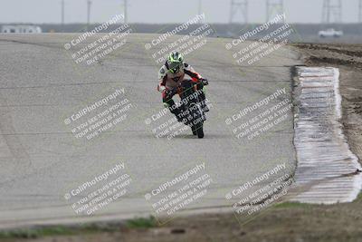 media/Nov-29-2025-TrackDaz (Sat) [[10ae2d9bce]]/A Group/Session 3 (Outside Grapevine)/